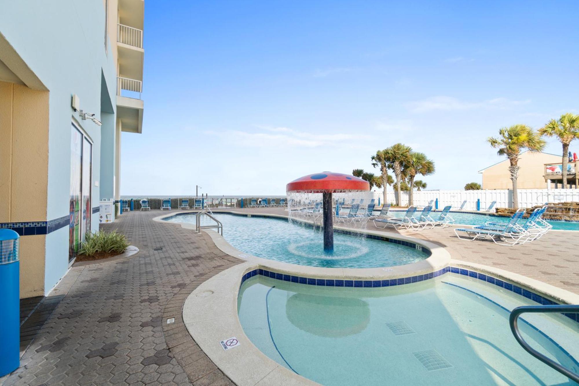 Majestic Beach Towers Resort By Panhandle Getaways Panama City Beach Bagian luar foto